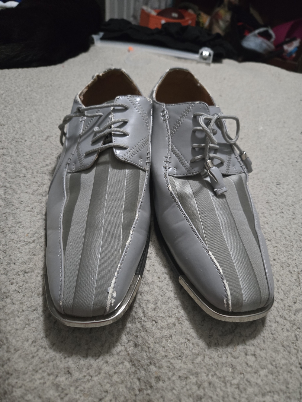 Classic Men’s Grey Lace-Up Dress Shoes